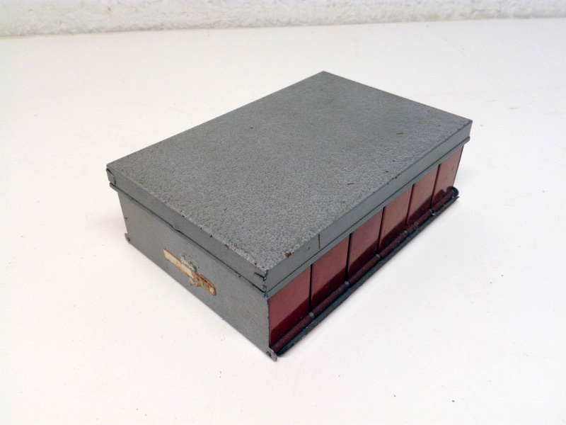 caja archivador fotografia diapositiva medico metal 5.5x17.5x11.4-12.5 9u